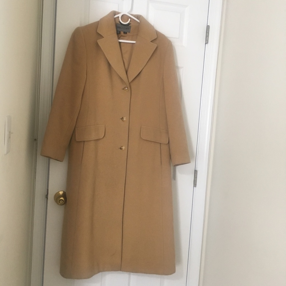 Bromley Single-Breasted Camel Hair Coat